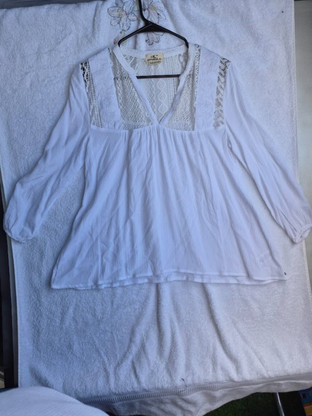 O'Neill lace-detail crinkle blouse Size S/P white